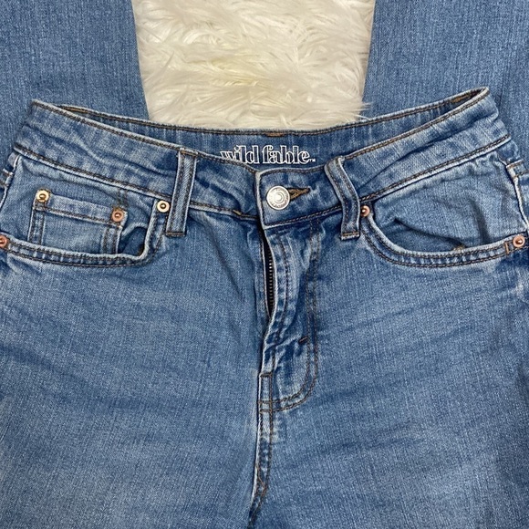 Wild Fable High Rise Mom Jeans with Distressed Rips - Picture 4 of 7